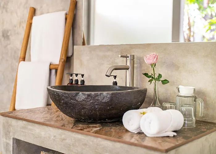 Thiara By Optimum Bali - Newly Refurbished 500 M To & Kudeta - Oberoi Villa *