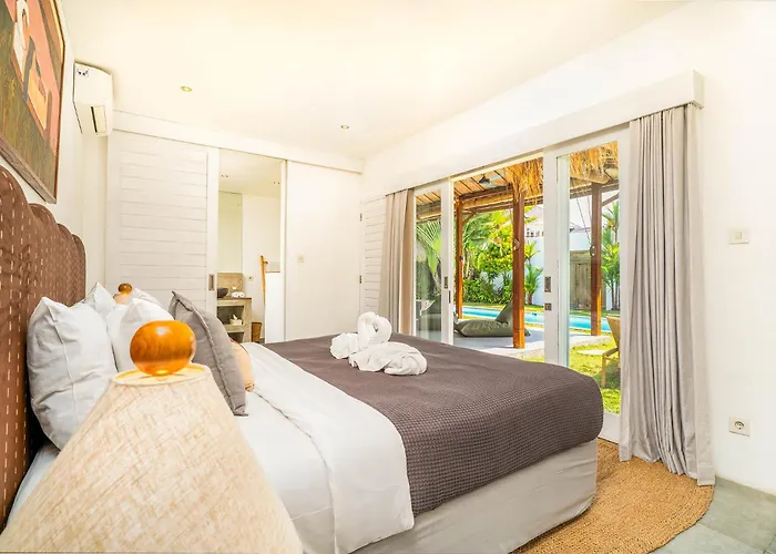 Thiara By Optimum Bali - Newly Refurbished 500 M To & Kudeta - Oberoi *