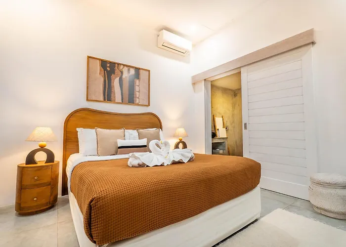 Thiara By Optimum Bali - Newly Refurbished 500 M To & Kudeta - Oberoi Villa Seminyak