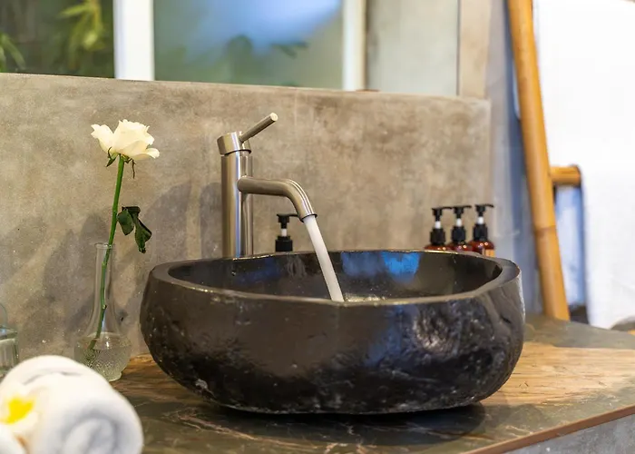 Villa Thiara By Optimum Bali - Newly Refurbished 500 M To & Kudeta - Oberoi Seminyak (Bali)