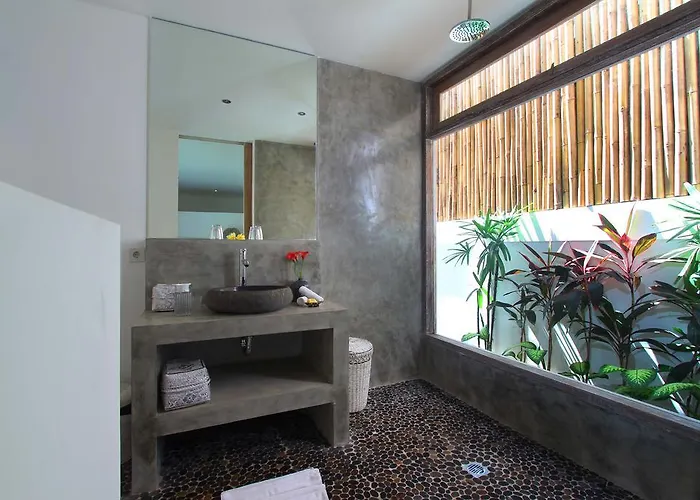 Thiara By Optimum Bali - Newly Refurbished 500 M To & Kudeta - Oberoi Villa